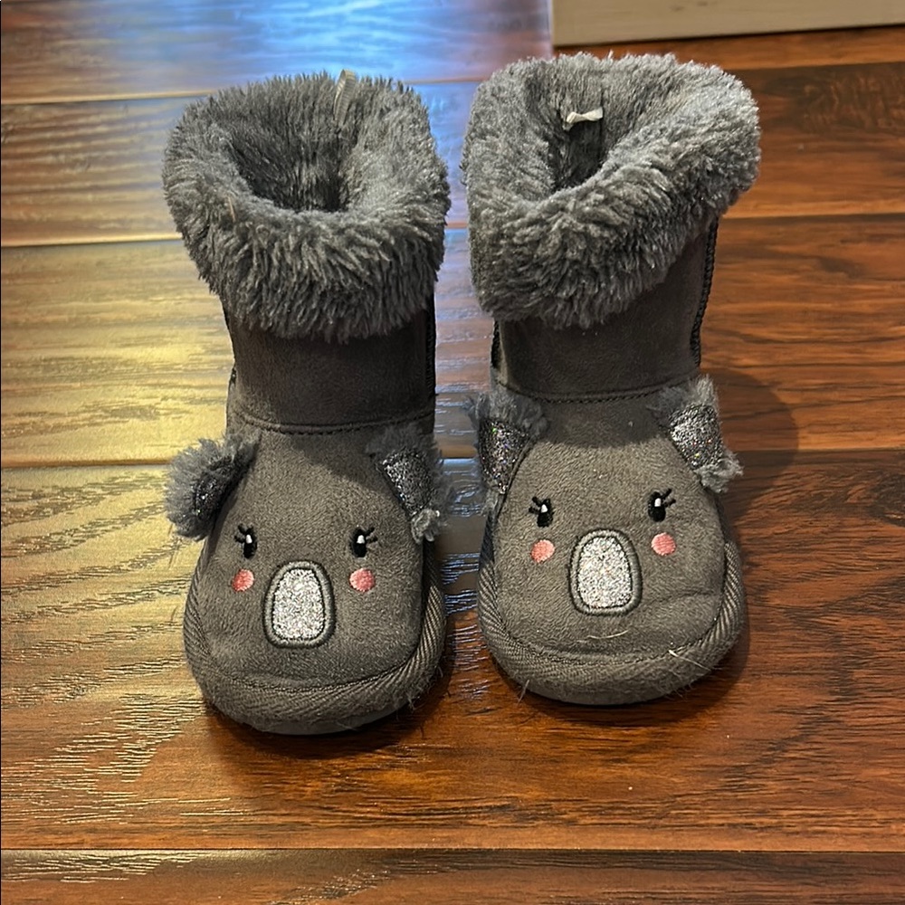 Size 6 - Gray Koala Baby Booties